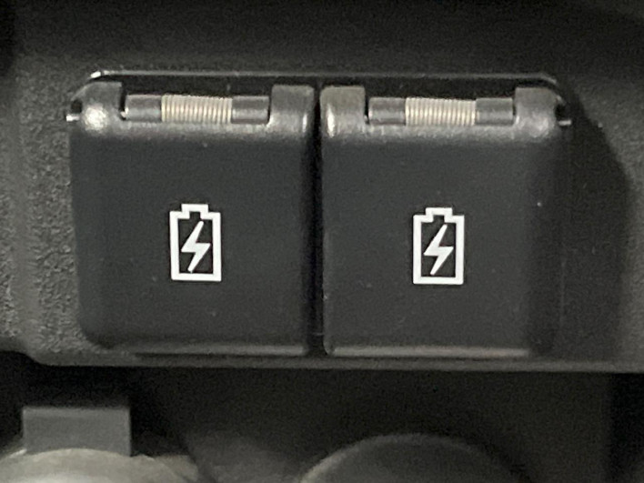 2021 Suzuki Spacia Custom 5AA-MK53S (UW-6a2cca9ad3d39)[19]