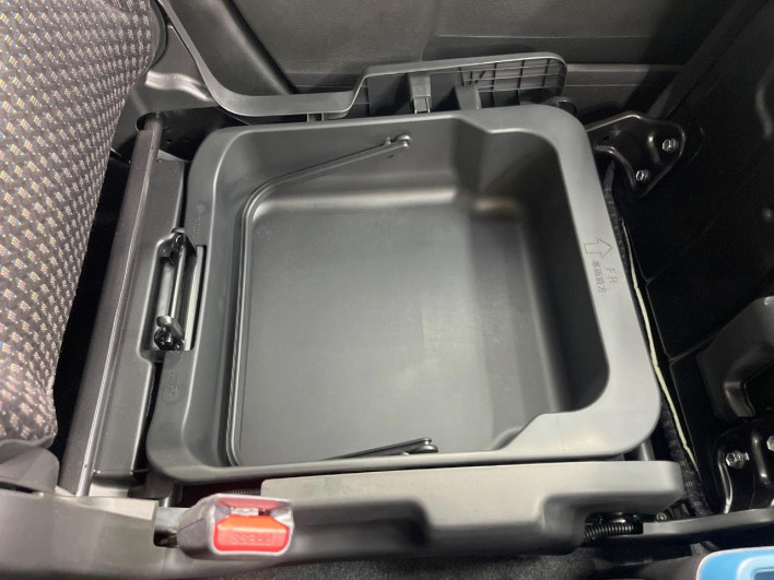2024 Mazda Flair Crossover 5AA-MS92S (UW-6a2ccab2a4e6d)[17]