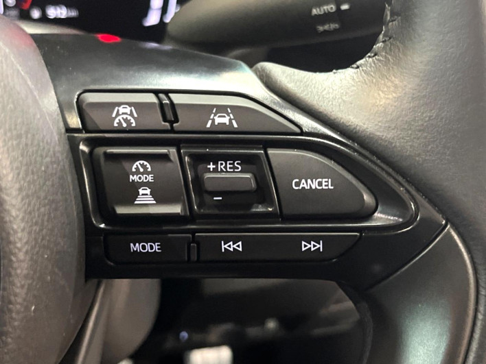 2025 Toyota Yaris Cross 5BA-MXPB10 (UW-6a2ccac0c9f9f)[23]