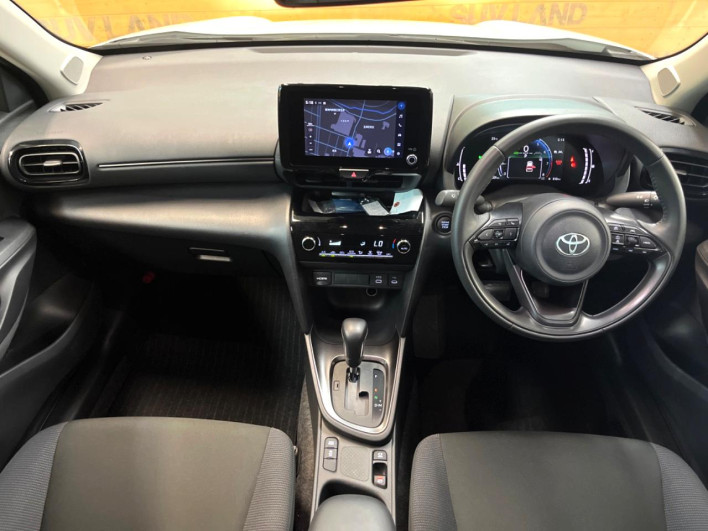 2025 Toyota Yaris Cross 5BA-MXPB10 (UW-6a2ccac0c9f9f)[16]