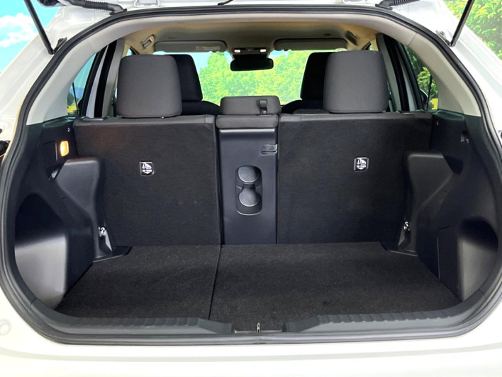 2025 Toyota Yaris Cross 5BA-MXPB10 (UW-6a2ccac0c9f9f)[11]