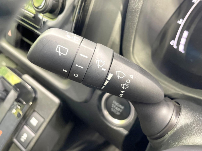 2023 Toyota Sienta 5BA-MXPC10G (UW-6a2ccac19adfb)[25]