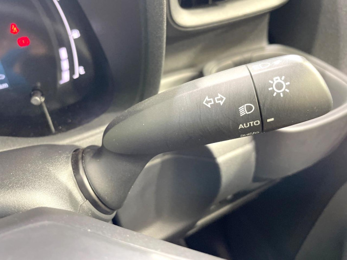 2023 Toyota Sienta 5BA-MXPC10G (UW-6a2ccac19adfb)[23]