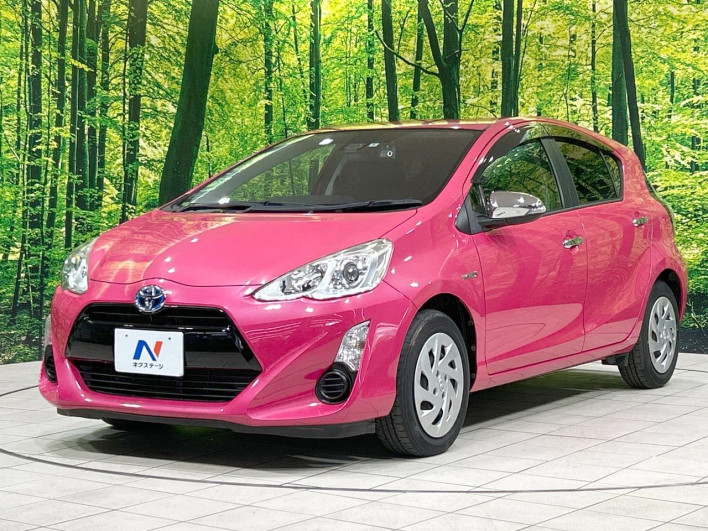 2016 Toyota Aqua DAA-NHP10 (UW-6a2ccae990fb0)[13]