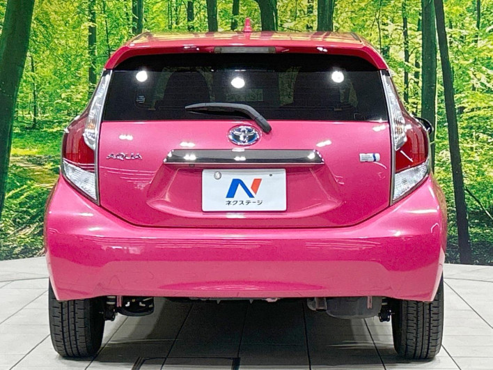 2016 Toyota Aqua DAA-NHP10 (UW-6a2ccae990fb0)[18]