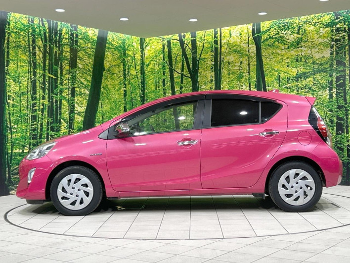 2016 Toyota Aqua DAA-NHP10 (UW-6a2ccae990fb0)[20]