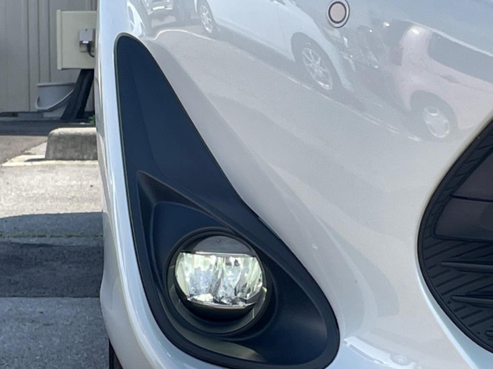 2021 Toyota Aqua 6AA-NHP10 (UW-6a2ccaea9fe03)[13]