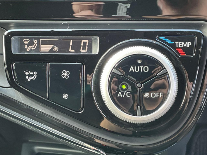 2021 Toyota Aqua 6AA-NHP10 (UW-6a2ccaea9fe03)[29]
