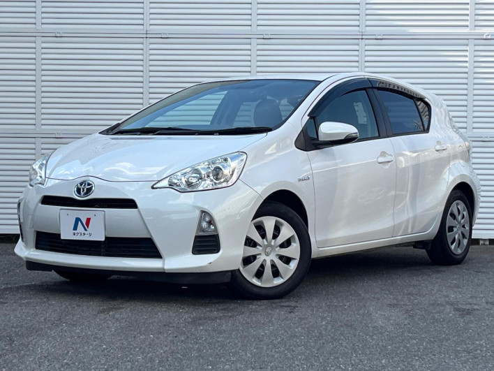 2014 Toyota Aqua DAA-NHP10 (UW-6a2ccaec3a2cf)[0]