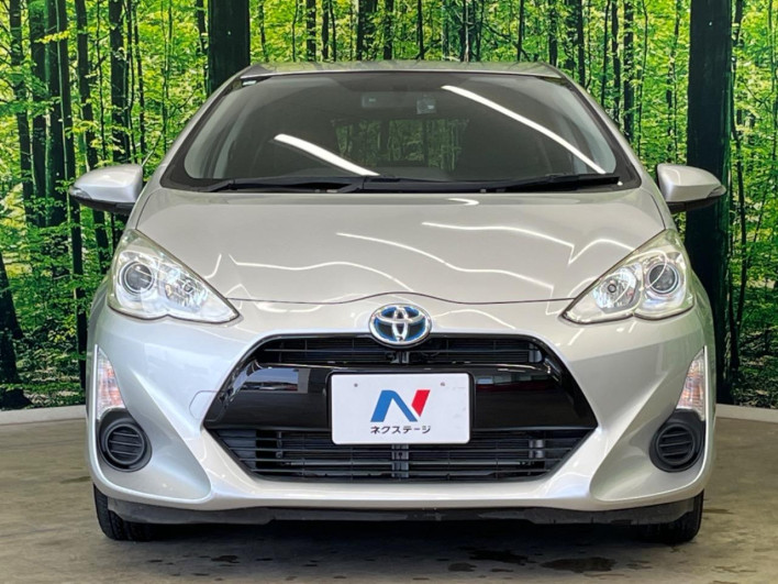 2015 Toyota Aqua DAA-NHP10 (UW-6a2ccaec698a3)[25]