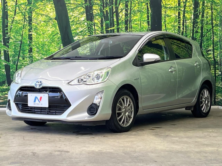 2015 Toyota Aqua DAA-NHP10 (UW-6a2ccaec698a3)[24]