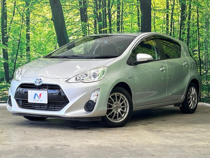 2015 Toyota Aqua DAA-NHP10 (UW-6a2ccaec698a3)[0]