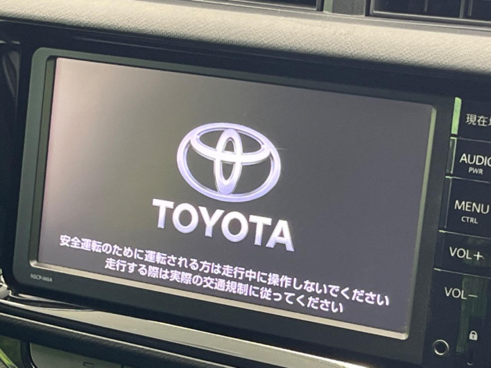 2015 Toyota Aqua DAA-NHP10 (UW-6a2ccaec698a3)[4]