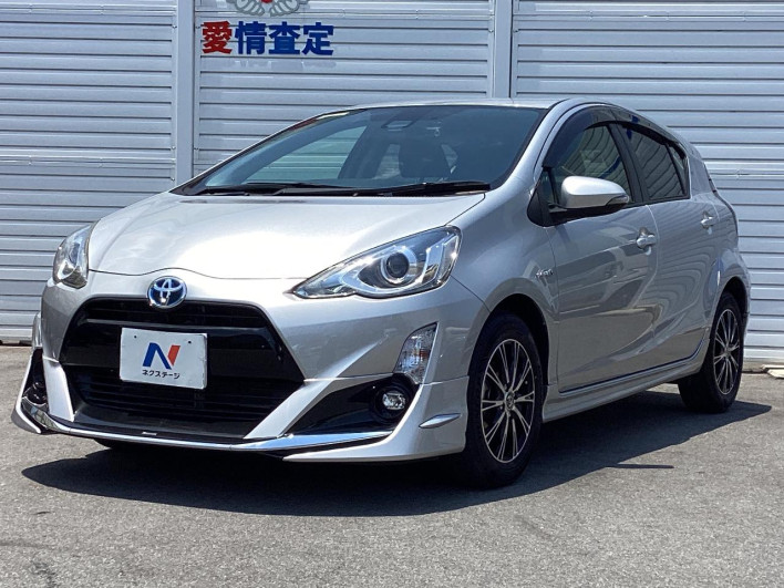 2016 Toyota Aqua DAA-NHP10 (UW-6a2ccaedaf37e)[0]