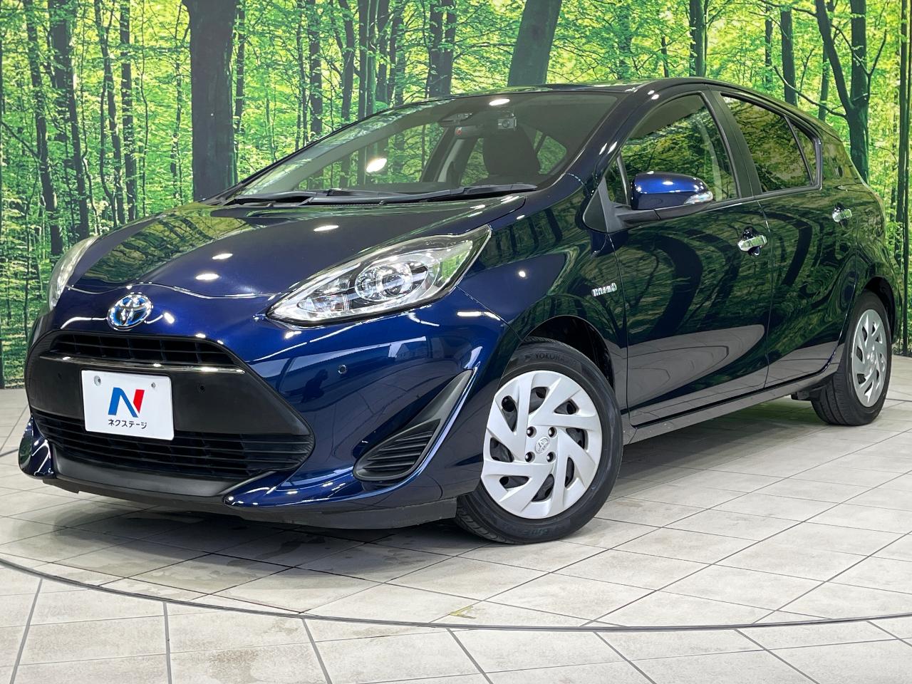 2018 Toyota Aqua DAA-NHP10