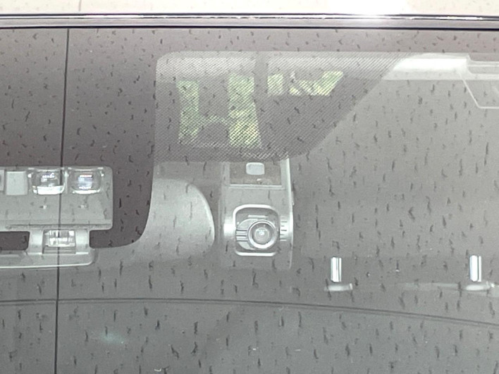 2019 Toyota Aqua DAA-NHP10 (UW-6a2ccaf0c2ec2)[10]
