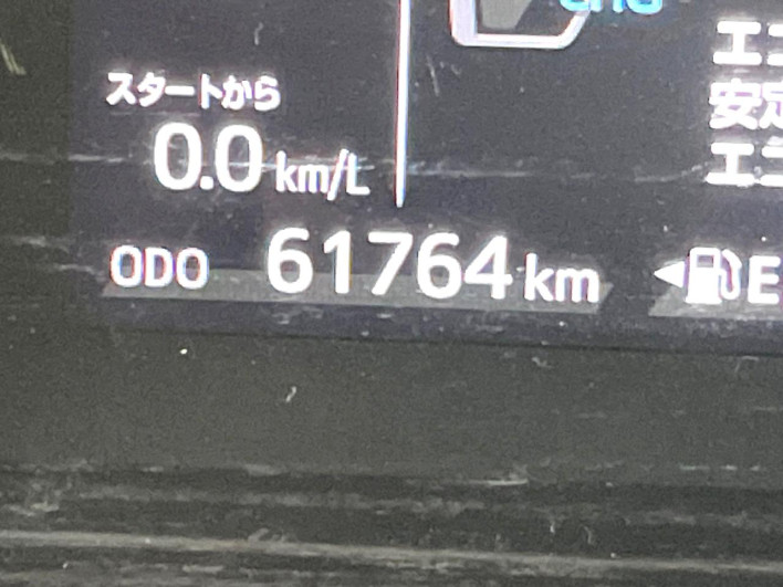 2019 Toyota Aqua DAA-NHP10 (UW-6a2ccaf0c2ec2)[2]