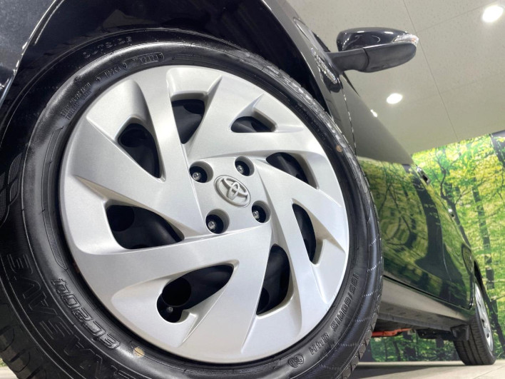 2019 Toyota Aqua DAA-NHP10 (UW-6a2ccaf0c2ec2)[8]
