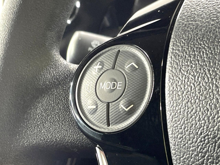 2019 Toyota Aqua DAA-NHP10 (UW-6a2ccaf0c2ec2)[29]