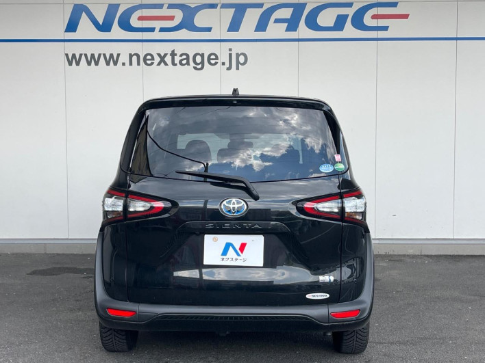2017 Toyota Sienta DAA-NHP170G (UW-6a2ccaf3ea778)[5]