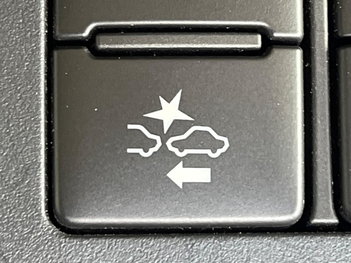 2017 Toyota Sienta DAA-NHP170G (UW-6a2ccaf3ea778)[25]