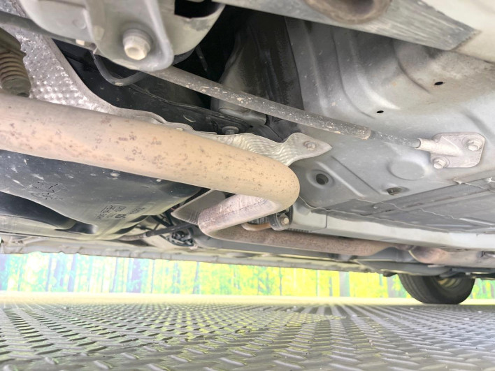 2015 Toyota Spade DBA-NSP141 (UW-6a2ccaf72c2cd)[26]