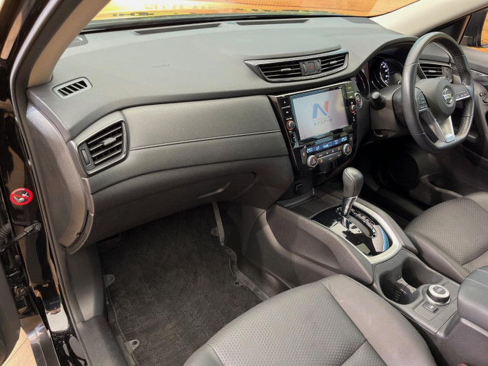 2017 Nissan X-Trail DBA-NT32 (UW-6a2ccb008271a)[26]