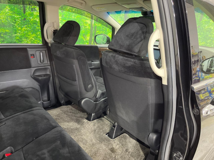 2014 Honda Odyssey DBA-RC2 (UW-6a2ccb04769b3)[25]