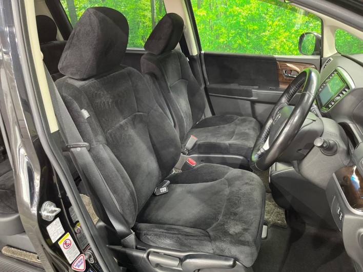 2014 Honda Odyssey DBA-RC2 (UW-6a2ccb04769b3)[24]