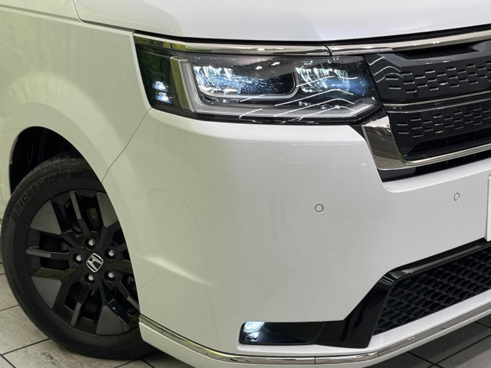 2023 Honda Step Wagon 6AA-RP8 (UW-6a2ccb0880adb)[12]