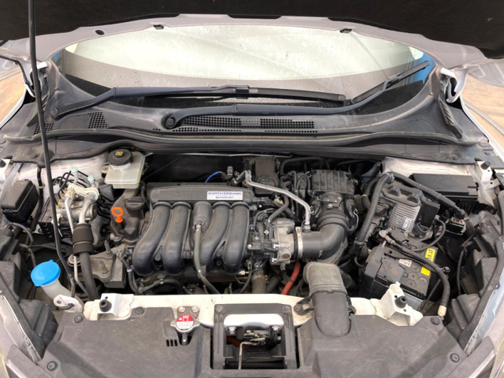 2014 Honda VEZEL DAA-RU3 (UW-6a2ccb0a63f7a)[29]