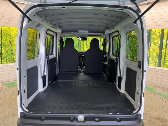2023 Daihatsu Daihatsu Hijet Cargo 3BD-S700V (UW-6a2ccb1b60212)[10]