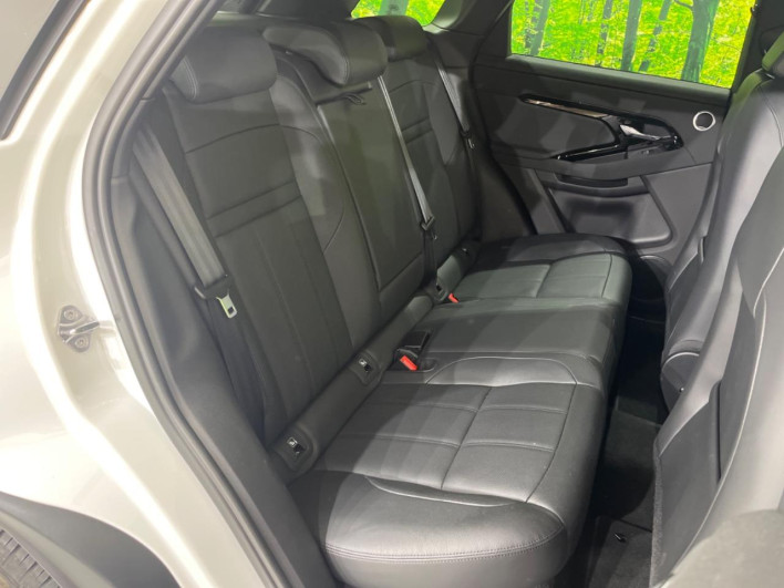 2024 Land Rover Range Rover Evoque 3CA-LZ2NB (UW-6a2ccb1fd8c7d)[18]