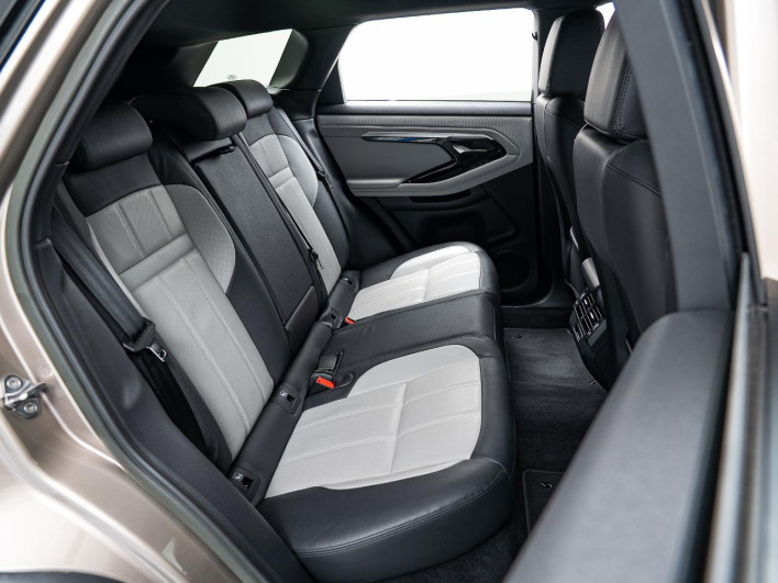 2023 Land Rover Range Rover Evoque 3CA-LZ2NB (UW-6a2ccb2099714)[21]