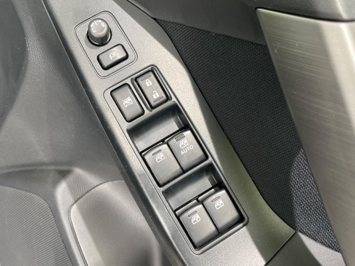 2013 Subaru Forester DBA-SJ5 (UW-6a2ccb21a37b9)[4]