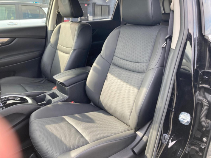 2017 Nissan X-Trail DBA-T32 (UW-6a2ccb2b91f4f)[7]