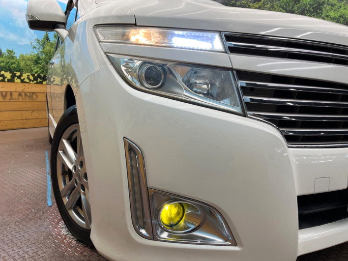 2010 Nissan Elgrand DBA-TE52 (UW-6a2ccb2d1b68d)[6]