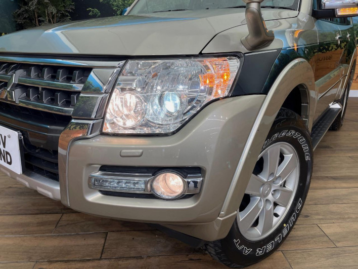 2015 Mitsubishi Pajero LDA-V98W (UW-6a2ccb38b96b9)[19]