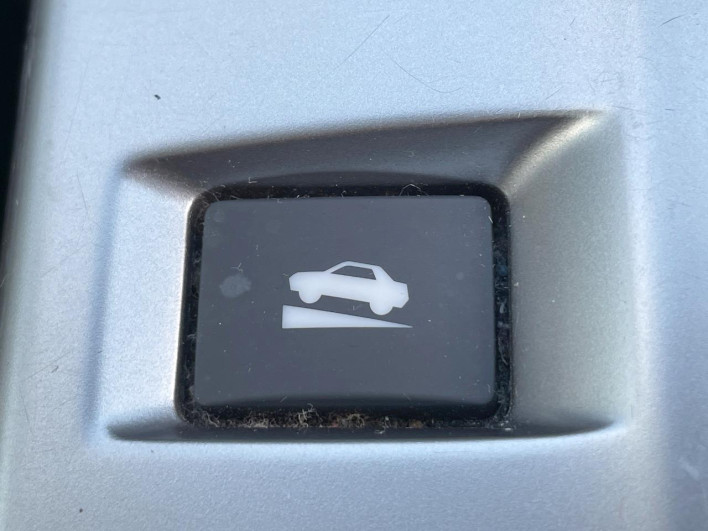 2016 Subaru Levorg DBA-VM4 (UW-6a2ccb3d53bae)[21]