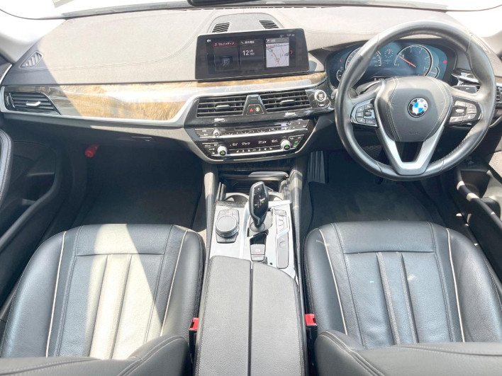 2017 BMW 5 Series LDA-JC20 (UW-6a2ccb47cae18)[24]