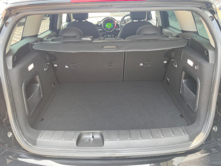 2019 Rover Mini 3BA-LV15M (UW-6a2ccb4ce9f4a)[16]