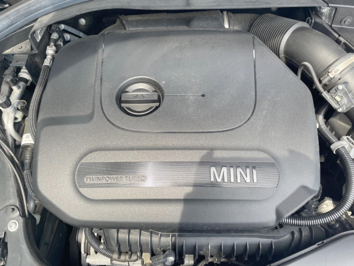 2019 Rover Mini 3BA-LV15M (UW-6a2ccb4ce9f4a)[5]