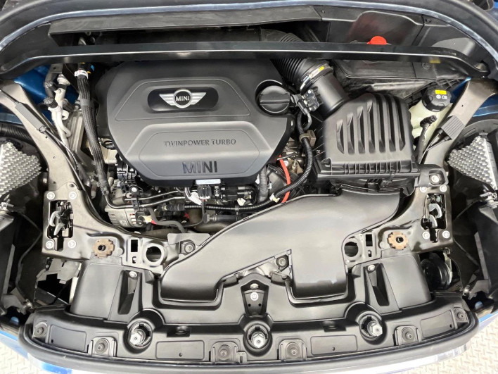 2018 Rover Mini LDA-YT20 (UW-6a2ccb4ded3a0)[10]