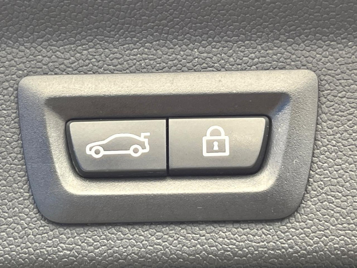 2018 Rover Mini LDA-YT20 (UW-6a2ccb4ded3a0)[22]