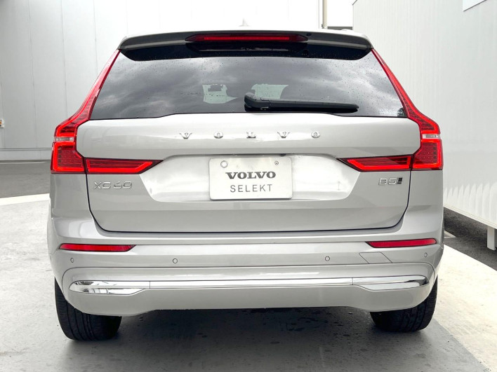 2022 Volvo XC60 5AA-UB420TXCM (UW-6a2ccb50ca5a4)[9]