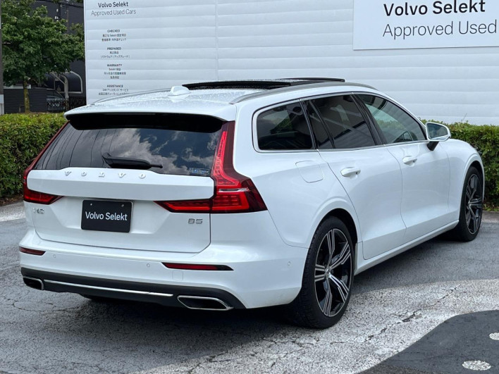 2021 Volvo V60 5AA-ZB420TM (UW-6a2ccb522ad53)[10]