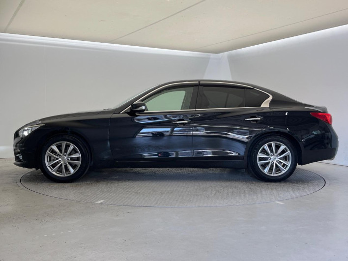 2017 Nissan Skyline DBA-YV37 (UW-6a2ccb528594a)[29]