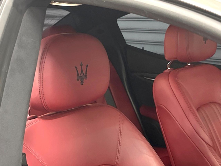 2016 Maserati Ghibli ABA-MG30A (UW-6a2ccb533f5d4)[18]