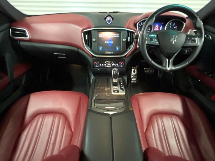2016 Maserati Ghibli ABA-MG30A (UW-6a2ccb533f5d4)[29]