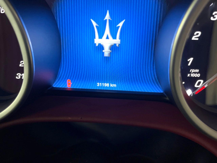 2016 Maserati Ghibli ABA-MG30A (UW-6a2ccb533f5d4)[2]